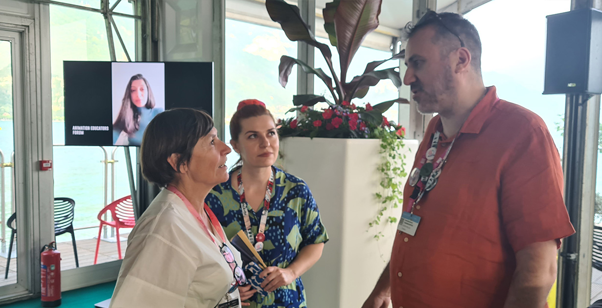 Konstantinos P. Kakarountas and Irida Zhonga, discussing with Veronique Encrenaz, Head of Mifa, CITIA